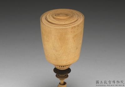 图片[2]-Western high-stem set of carved wood cups. Qing dynasty(1644-1911).-China Archive